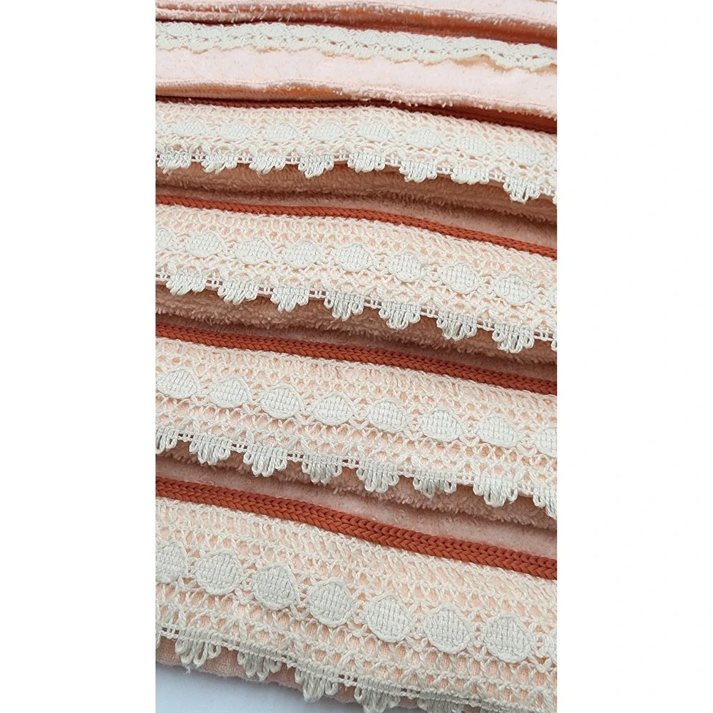 Vintage Dundee Towel Set 6 pc Peach Lace Trim Cotton Blend Bath Hand Washcloth